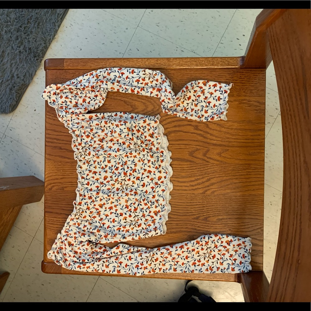 Crop off the shoulder long sleeve